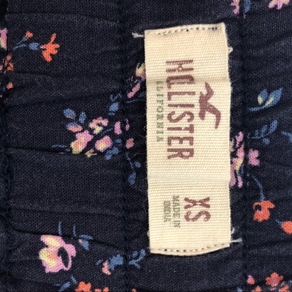 HOLLISTER free flowing summer shorts size XS - Picture 6 of 7